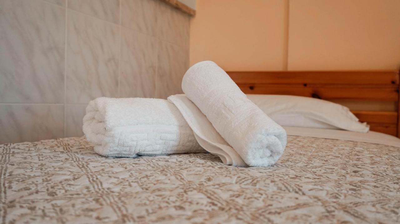 Soula Rooms Kini Екстериор снимка