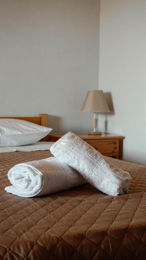 Soula Rooms Kini Екстериор снимка