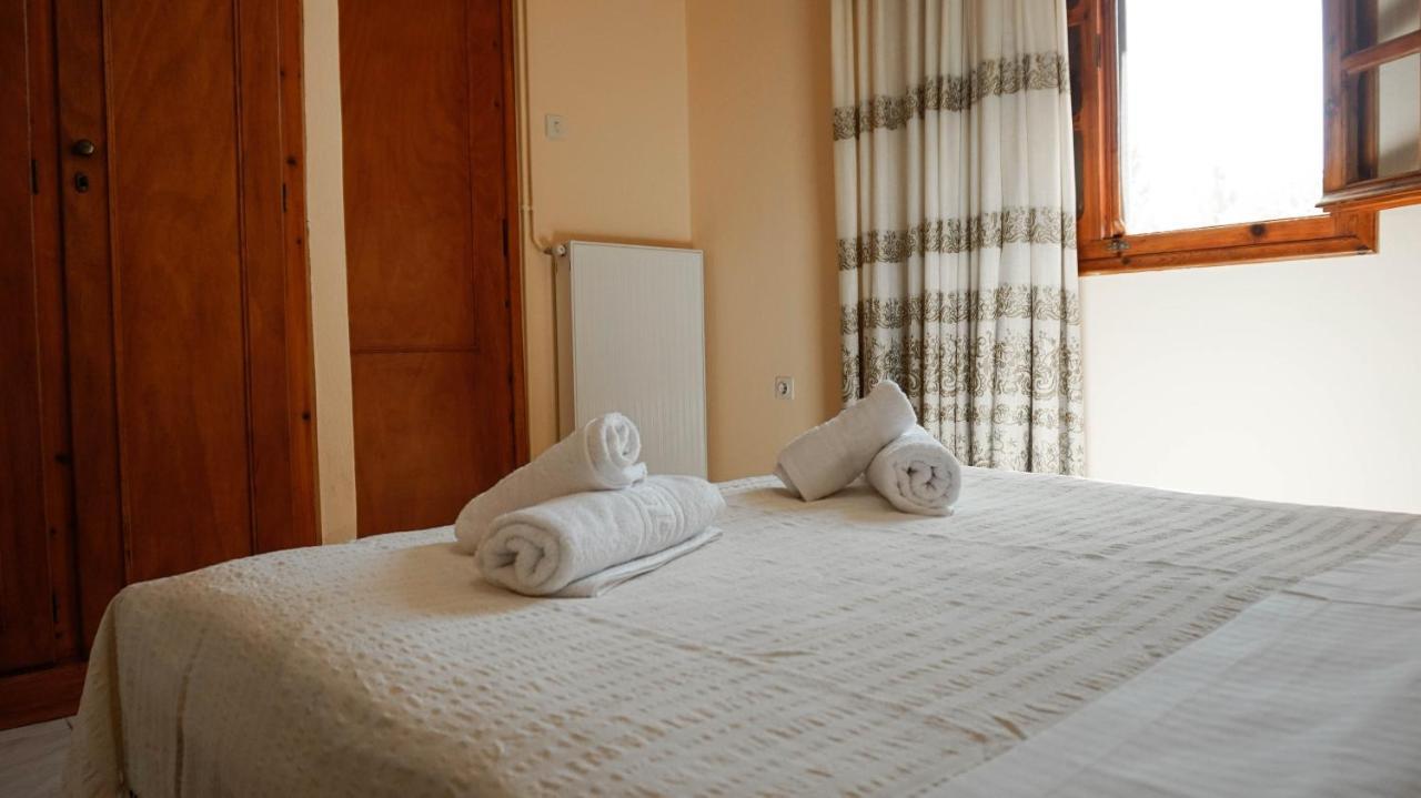 Soula Rooms Kini Екстериор снимка