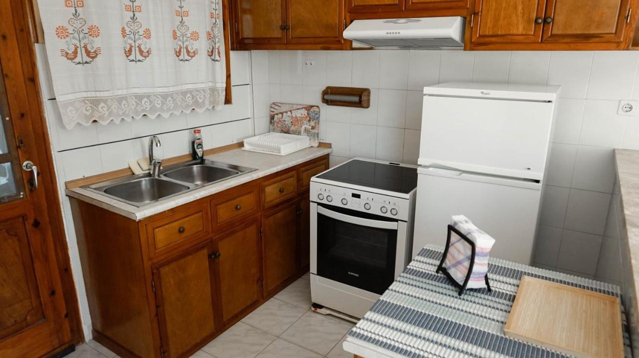 Soula Rooms Kini Екстериор снимка
