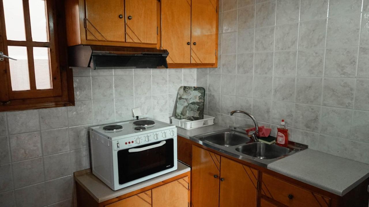 Soula Rooms Kini Екстериор снимка
